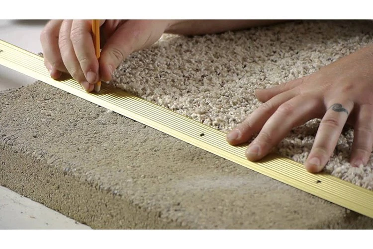 Aluminum carpet transition strips (2)